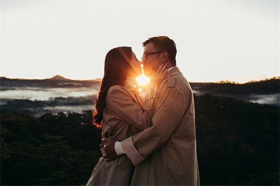 前男友结婚了要怎么高情商祝福?前男友要结婚了,我该怎么办呢? 前男友结婚了要怎么高情商祝福?前男友要结婚了,我该怎么办呢?