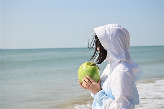 女生请你喝奶茶暗示什么 女生请你喝奶茶暗示什么